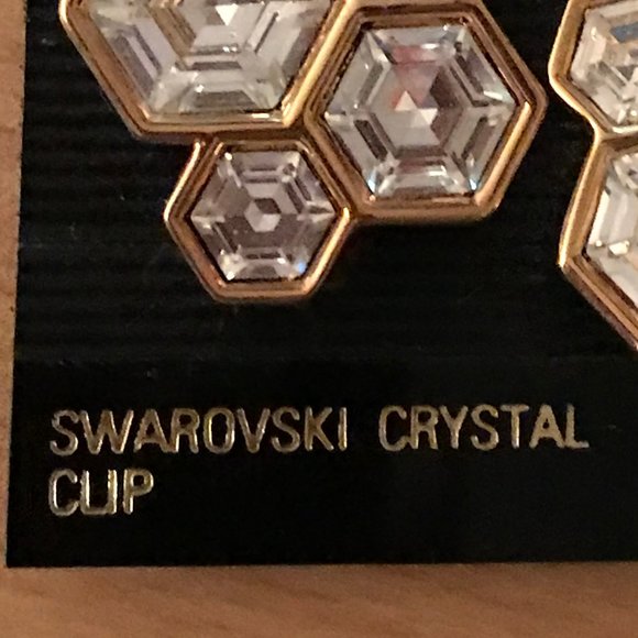VTG  Savvy Swarovski Crystal Clip Earrings - Picture 5 of 5
